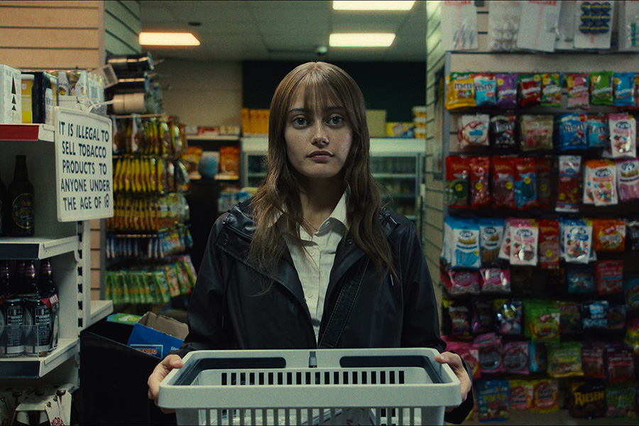 “SWEETPEA,” A DARKLY COMIC AND TWISTED COMING-OF-‘RAGE' THRILLER SET TO DEBUT ON STARZ IN 2024

            STARZ WILL SERVE AS THE U.S. AND CANADA BROADCAST HOME OF THE ORIGINAL SERIES STARRING AND EXECUTIVE PRODUCED BY ELLA PURNELL